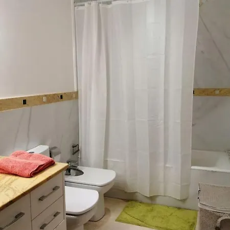 Apartamento Con Piscina *