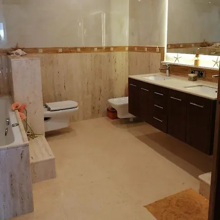 Apartamento Con Piscina *