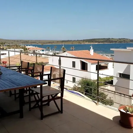 Con Piscina Apartman